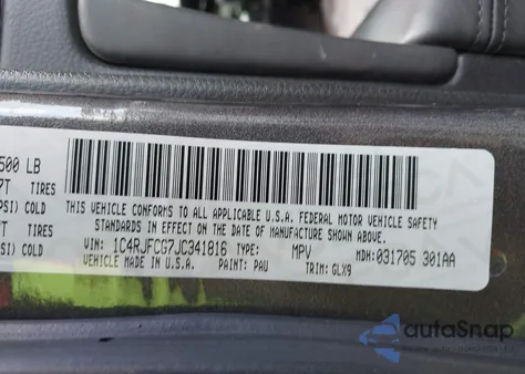 2018 Jeep Grand Cherokee Overland 4X4 z USA, uszkodzony, nr VIN 1C4RJFCG7JC341816
